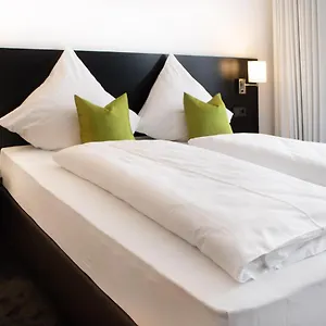 Otel Au By Wmm, Aurach