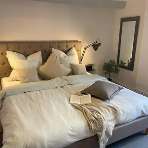 Marzipan - Im Herzen Der Altstadt, Historisches Gebaeude Mit Modernem Ambiente, W-lan Apartment